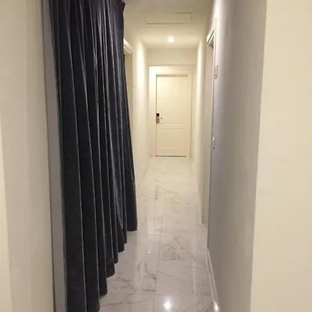 1suite 3* Florence