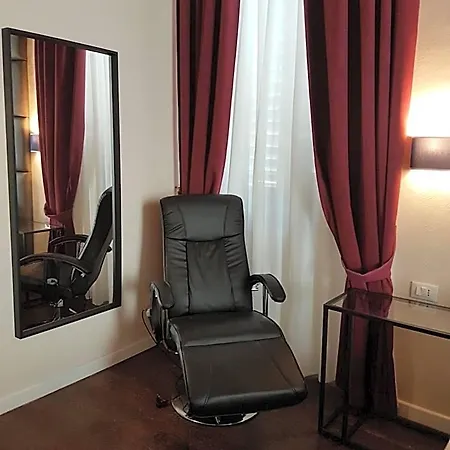 1suite 4* Florence